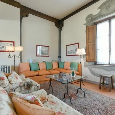 Palazzo Delle Croci Apartment *