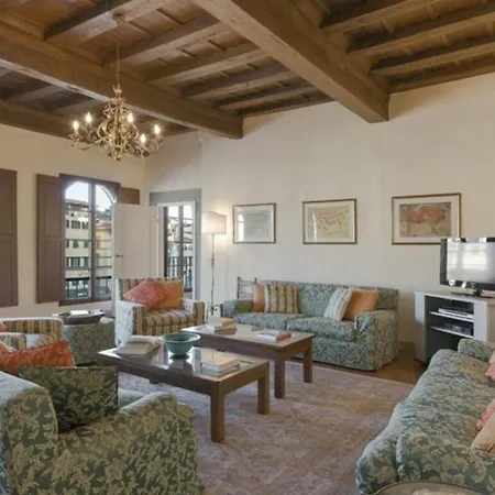 Palazzo Delle Croci Apartment *