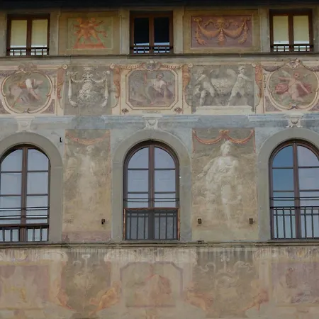 Palazzo Delle Croci * Florence